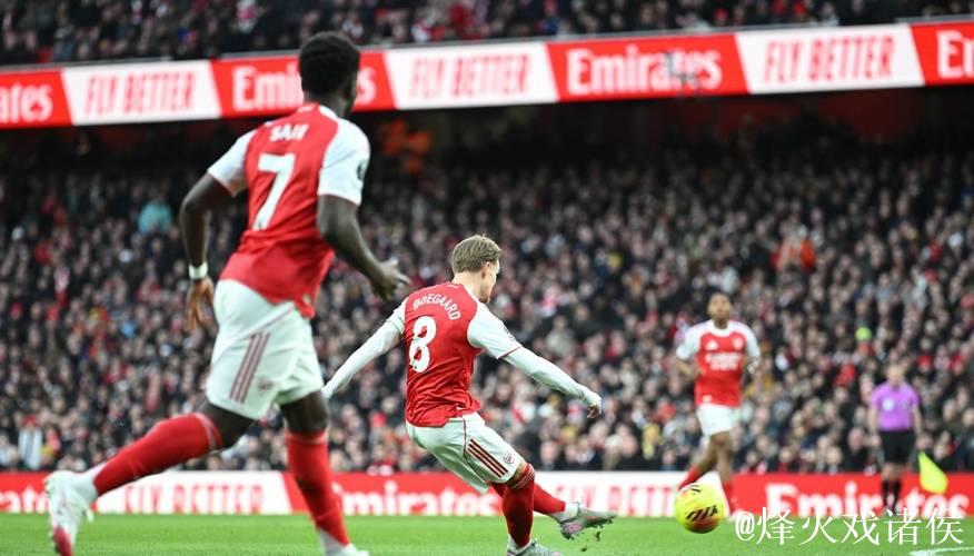 英超-厄德高破门赖斯送乌龙助攻 阿森纳2-1惊险击败布赖顿