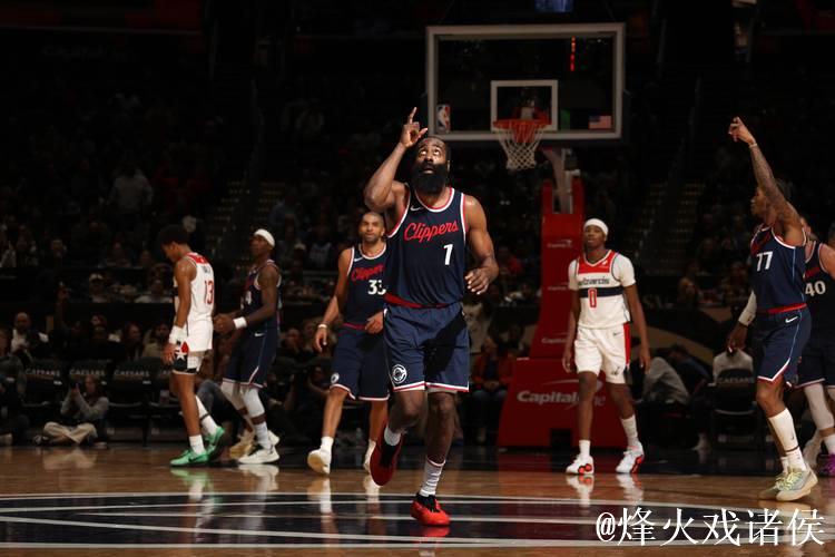 哈登爆发40分助快船击败雄鹿 太阳击溃奇才迎13连败 哈登爆发40分助快船击败雄鹿 太阳击溃奇才迎13连败